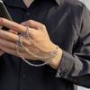 Горячая новинка от Meier - браслет-кафф на палец с металлической цепочкой - модный, дерзкий и крутой браслет на запястье в уличном стиле