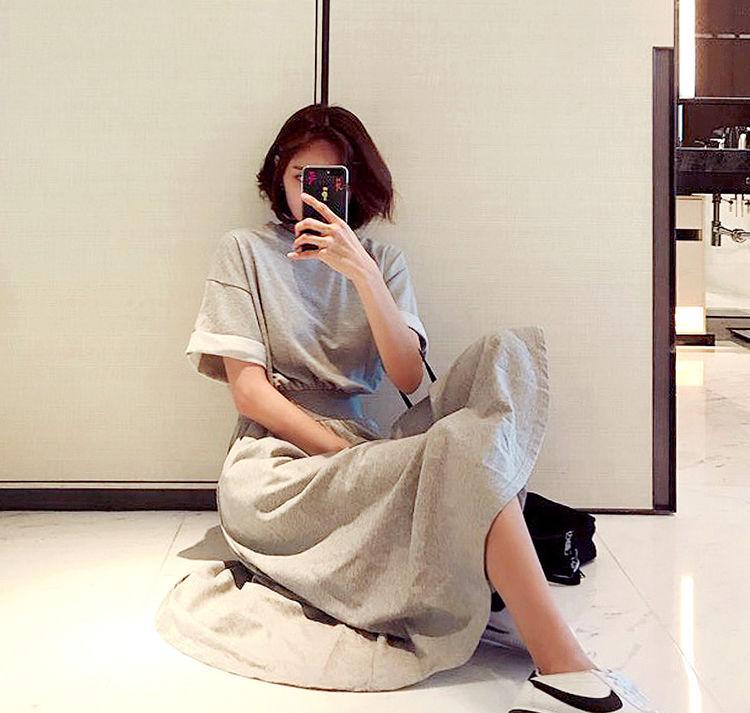 2024 Корейский стиль Черное летнее платье с высокой талией Cross-Border - Короткие рукава, круглый вырез, большой подол