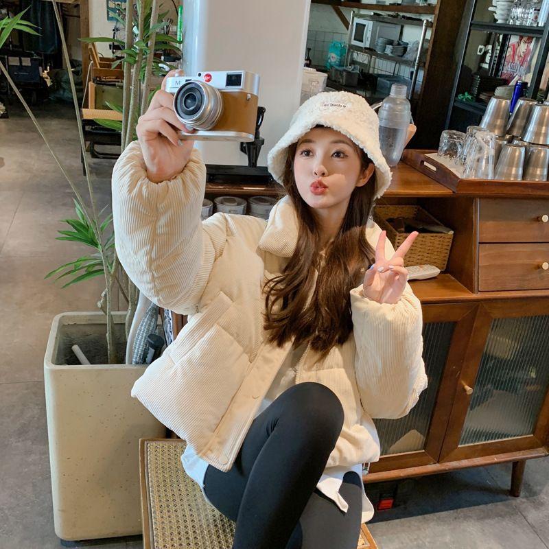 Вельветовое пуховое хлопковое пальто женское короткое в стиле маленького аромата осень-зима маленькое с высокой талией хлопковое пальто хлопковая куртка