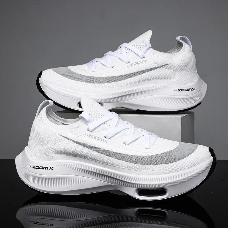 Ultra-Light Men's Running Shoes Breathable Mesh Outdoor Sports Sneakers Low Top Spring Autumn Summer Fashionable Running Footwea