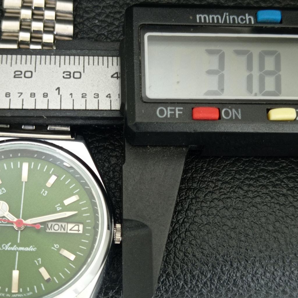 ВИНТАЖНЫЕ ОТРЕМОНТИРОВАННЫЕ МУЖСКИЕ АВТОМАТИЧЕСКИЕ ЧАСЫ SEIKO 5 6309A ЯПОНИЯ ЗЕЛЕНЫЕ a442890-1