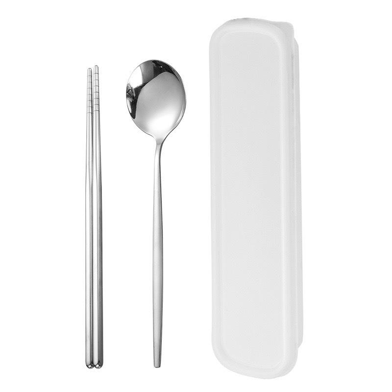 Дорожный набор столовых приборов из нержавеющей стали 410: Вилка, Ложка и Палочки в Подарочной Коробке. Идеально подходит для студентов!