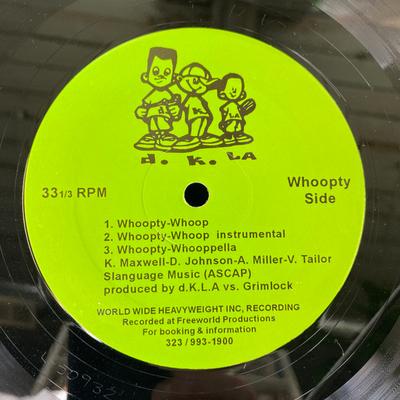 12-дюймовая пластинка D.K.L.A. - Whoopty-Whoop / Deez Knuts НИКАКОЙ По всему миру Тяжелый Американский Рэп & Хип-Хоп/R&B Б/У