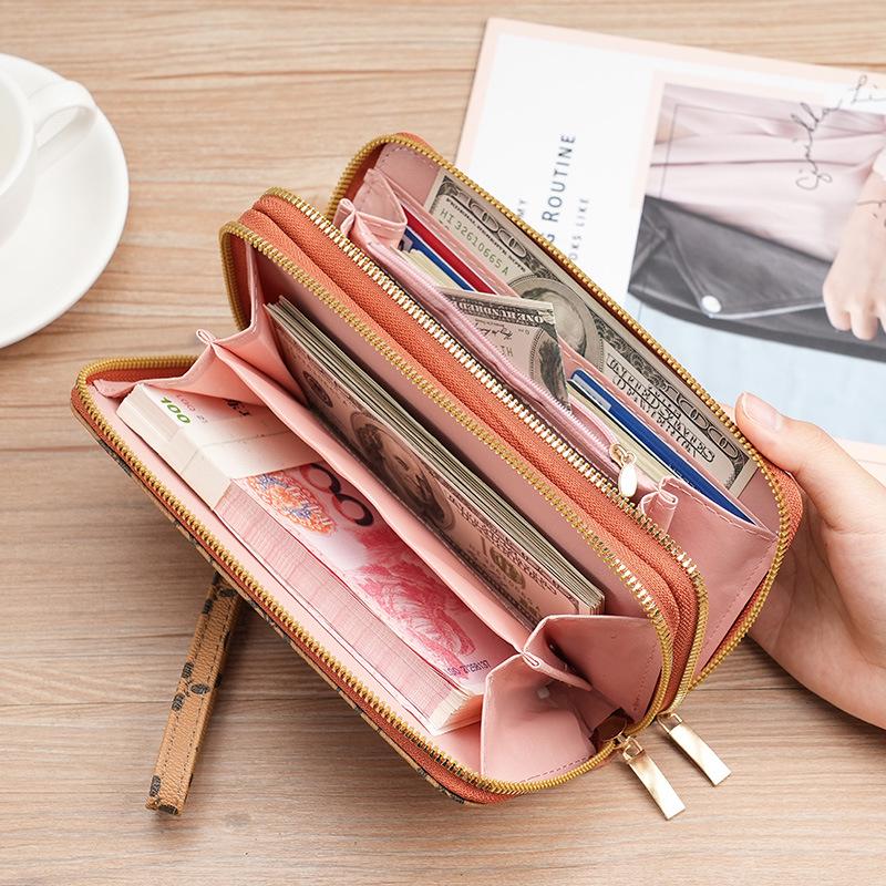 2024 Women's Fashion Wallet: European & American Style, Multi-Card Slot, Double Zipper, Phone Clutch.