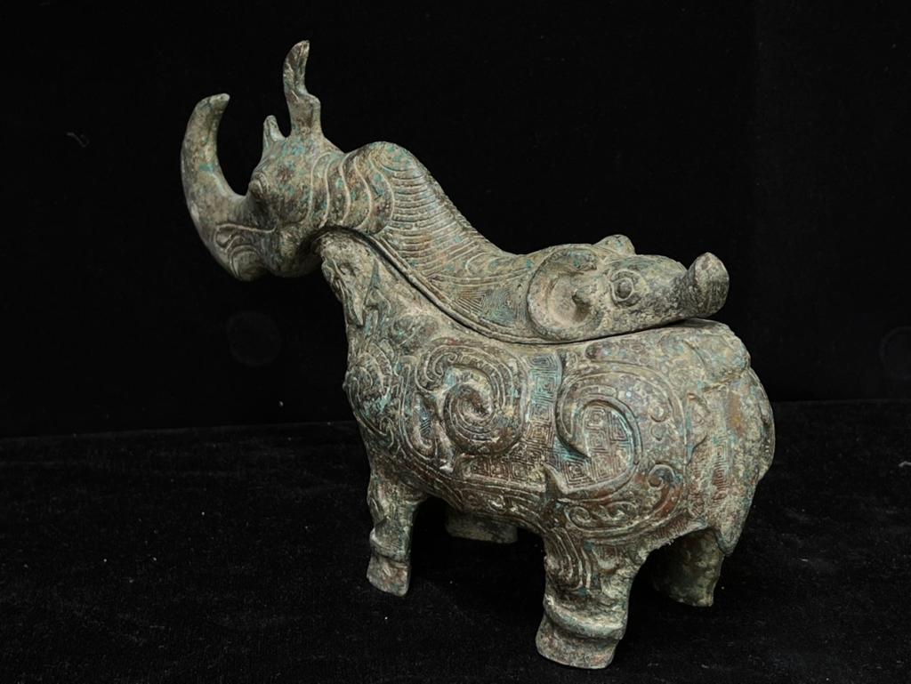Bronze Rhinoceros Rhino Small Statue Office Desktop Ornaments Decoration Crafts Collection Metal Animal Figurines Toy Gifts