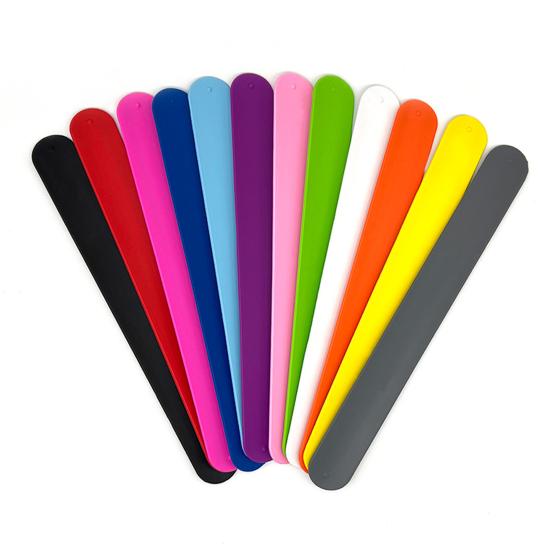 2Pcs Kids Slap Bracelets Solid Color Flexible Self-Rolling Wristwear Creative Stress Relief Soft Boys Girls Clap Circle Silicone Wristbands Children