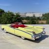 Литье под давлением 1:Масштаб 32 Американский Эмоциональный Автомобиль Cadillac Классический Автомобиль Модель Автомобиля из Сплава Коллекционная Игрушка Подарок Сувенир Декорация для Витрины