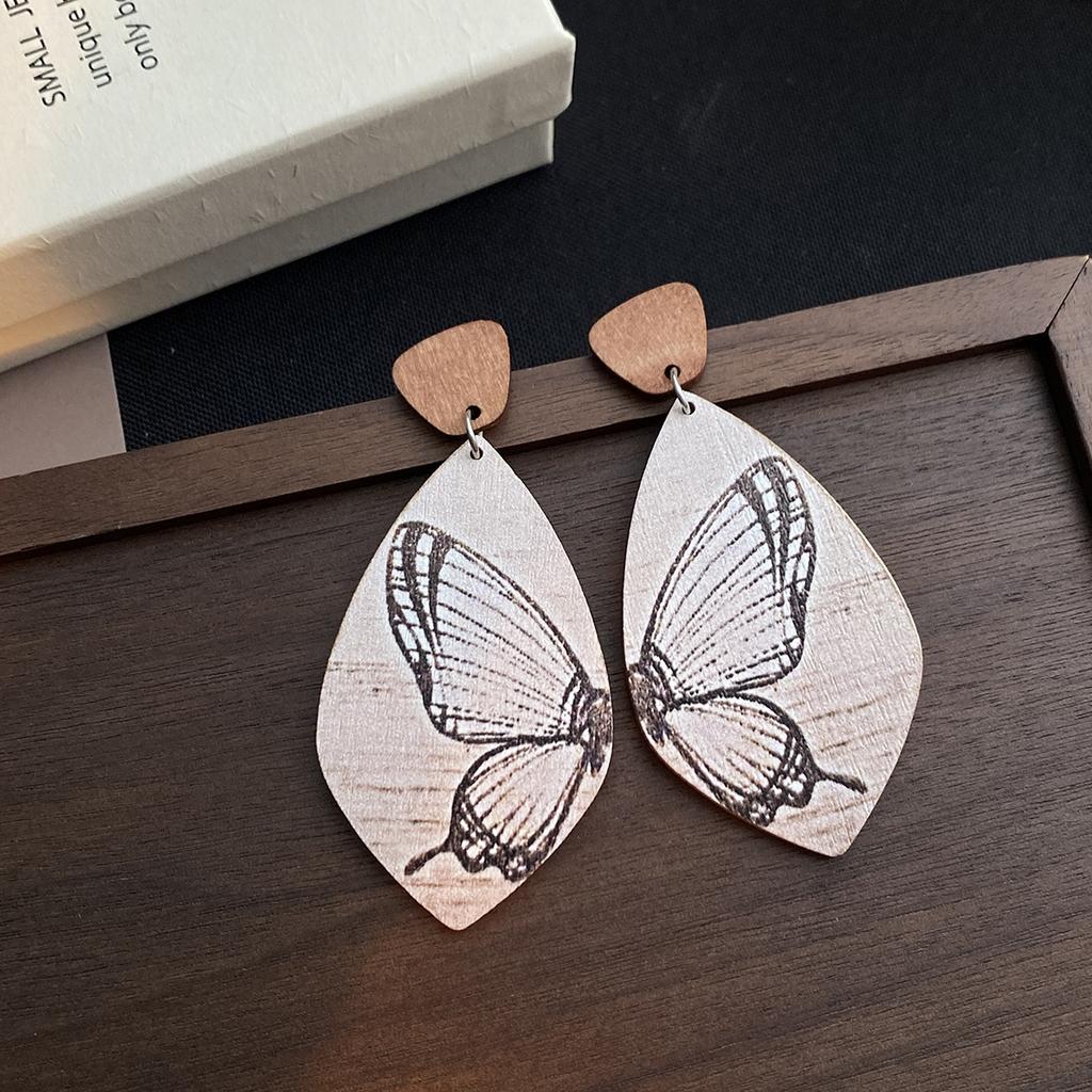 Design Sense Wooden Butterfly Earrings Simple Symmetry Light Luxury High Sense Bohemian Style Niche Earrings