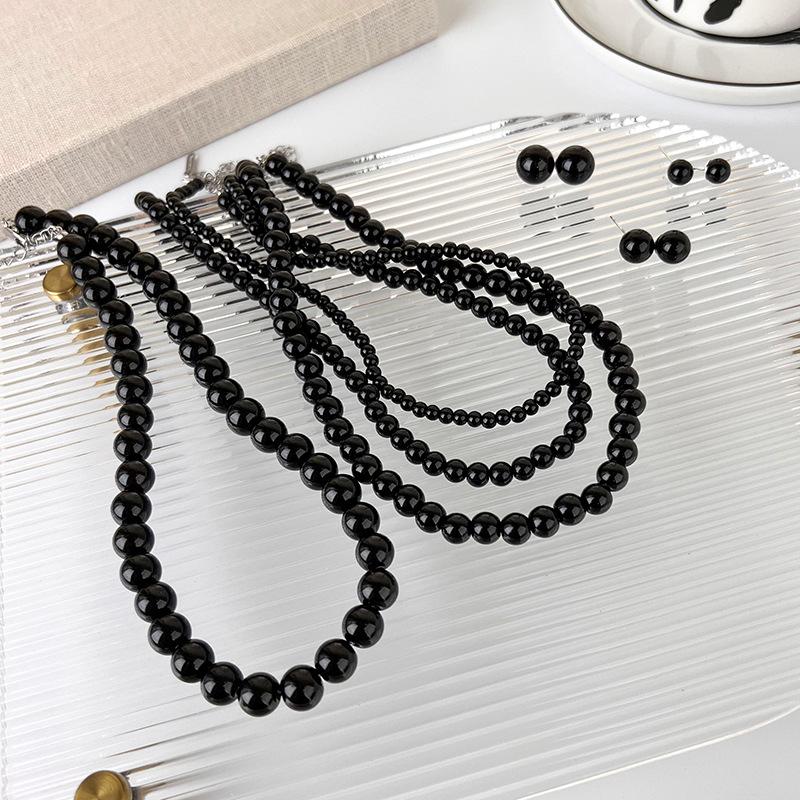 Черное стеклянное ожерелье из бисера, легкое роскошное холодное ветровое крутое шикарное колье-колье для женщин