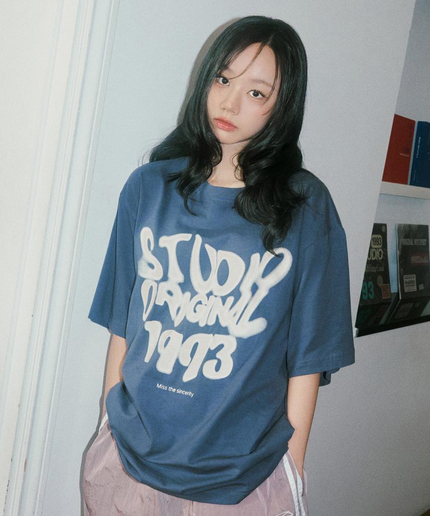 1993STUDIO Wave Studio Original Typo T-Shirt (7 Colors)