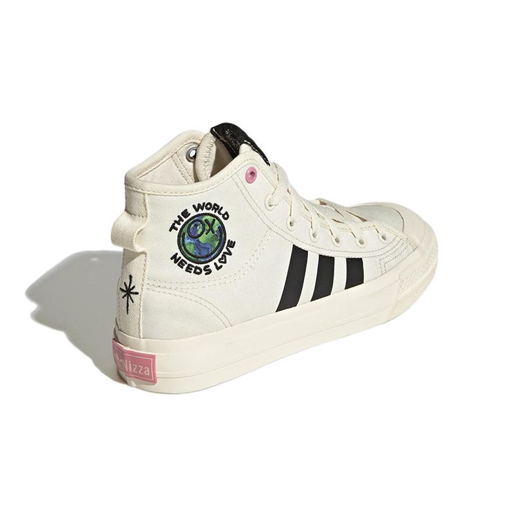 André Saraiva x adidas Nizza Hi RF J Миру нужна любовь Детские кроссовки Кремовый Кремово-белый Основной черный GZ1758