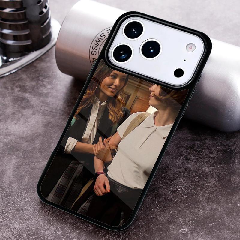 Casey Izzie Atypical Phone Case For iPhone 17 16 15 14 13 12 11 Pro Max Plus 17Air Soft Silicone Cover