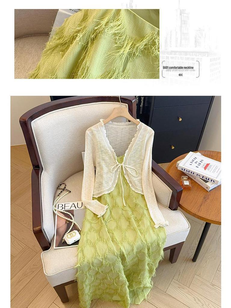 Комплект женского платья-майки с бахромой и вязаного кардигана больших размеров Весна/Лето 2025