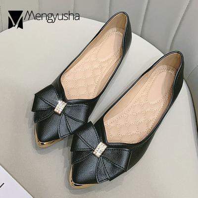 Модные балетки с острым металлическим носком, женские туфли-балетки с хрустальным бантом, женские мокасины из искусственной кожи, неглубокие лоферы слипоны, большие размеры 36-42
