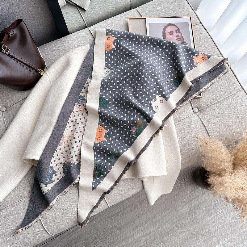 Autumn And Winter Triangle Scarf Polka Dot Kitten Print Double-Sided Warm Scarf Shawl Outer Cover Women