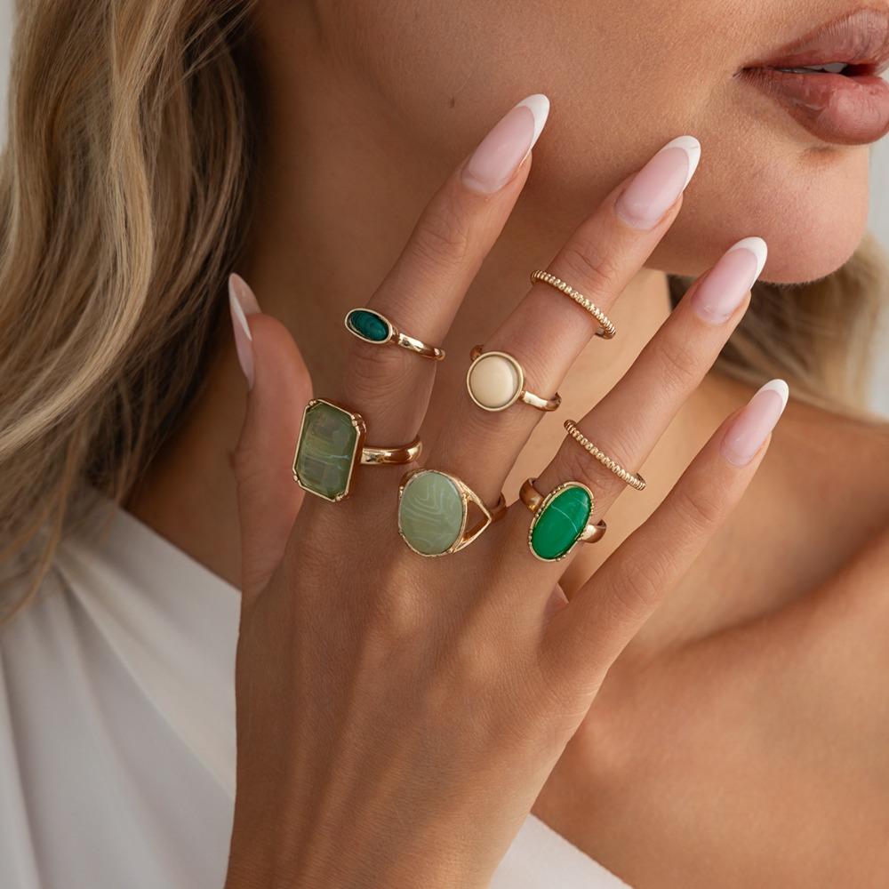 7pcs Set Luxury Retro Emerald Blending Resin Ring Set for Women Fashion Geometric Gold Color Simple Stackable Rings Jewelry Sets