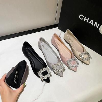 Французские туфли-лодочки с острым носком, стразами, темпераментные, женские, осень 2025, новые, универсальные, на плоской подошве, с мелким вырезом, одинарные, на одном ремешке