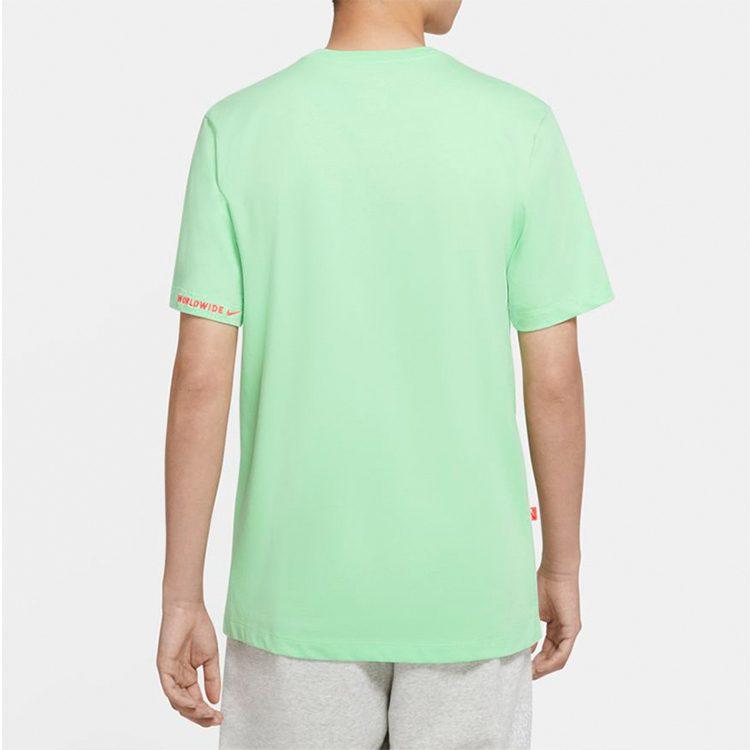 Nike Футболки мужские Зеленые С круглым вырезом Умеренный прямой крой CW0387-318