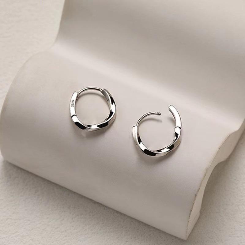 925 Sterling Silver Round Stud Earrings for Women Simple Inlaid Design Hoops Earrings Wedding Party Jewelry Accessories Gifts