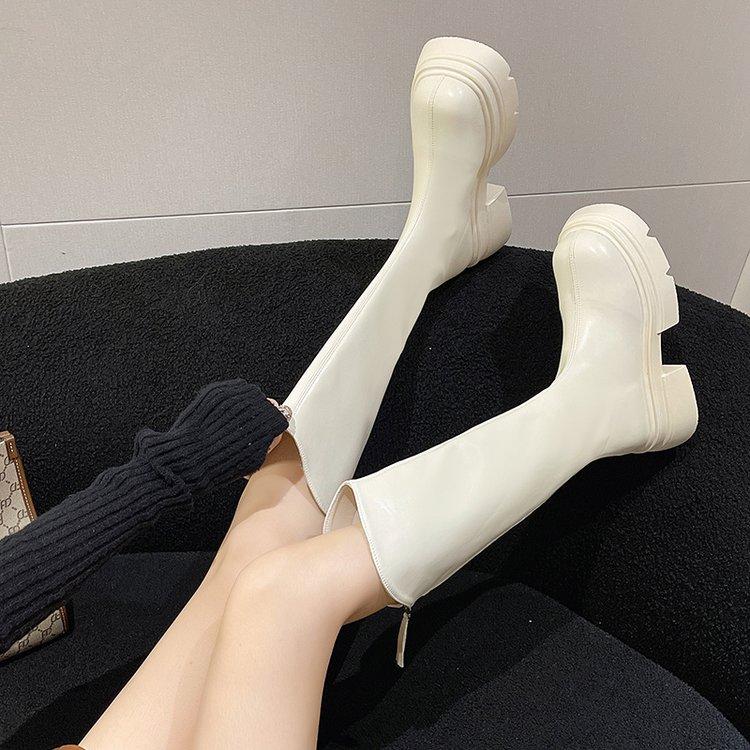 Сапоги на платформе для женщин 2024 осень/зима новые высокие бархатные сапоги на небольшом каблуке V-образной формы до колена