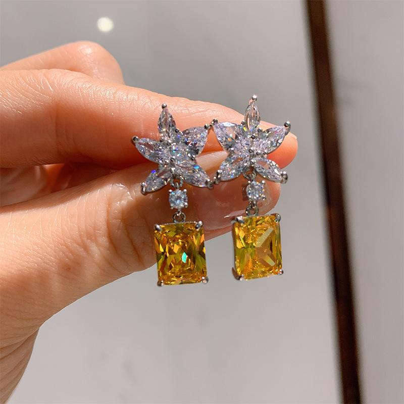 Серебряная игла S925, красный корунд, имитация голубиной крови, кулон, желтая бриллиантовая звезда, женские украшения