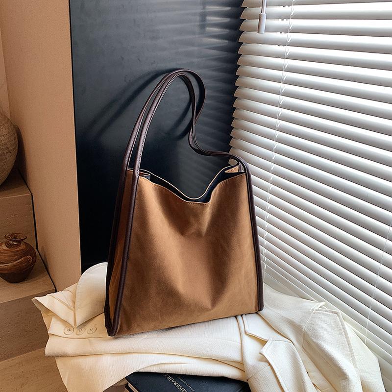 Зимняя простая модная женская сумка из ретро матовой замши большой емкости, однотонная сумка через плечо с креплением под мышкой