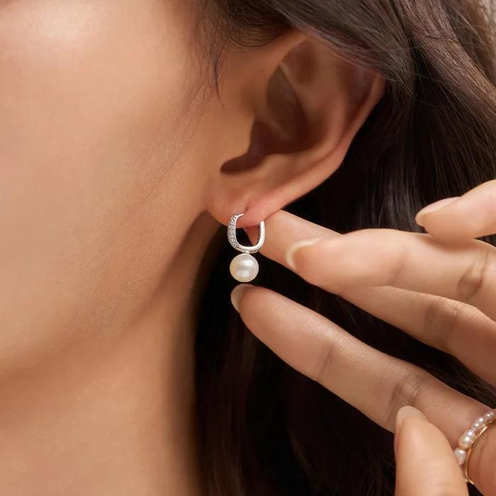 14k Pavé Freshwater Pearl Hoop Earrings (Lab Diamond)