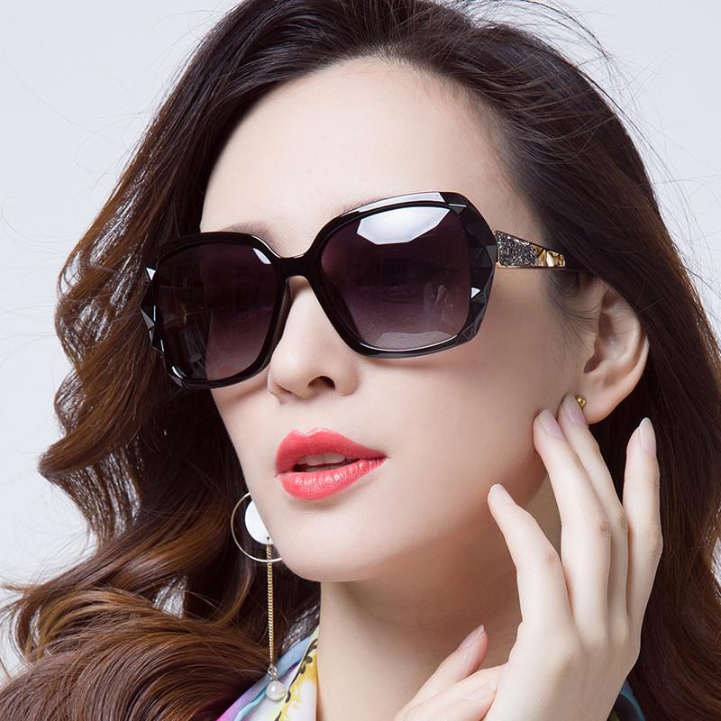 Модные уличные солнцезащитные очки UV400 Vintage Sunglasses Anti-UV Retro Oversize Women Accessories