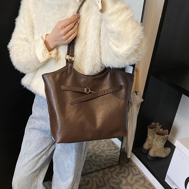 Retro Bag Women'S Large-Capacity Casual Shoulder Shopping Bag Commuter Tote Bag To Work