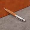Элегантная металлическая шариковая ручка с текстурой под дерево и имитацией кожи, тонкий наконечник, вращающийся и выдвижной - идеально подходит для подписи в офисе и школе