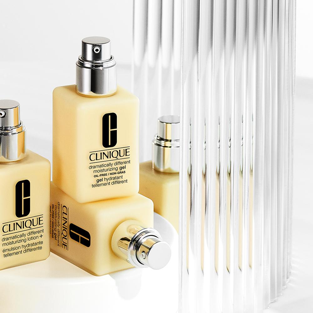 Clinique Dramatically Different Увлажняющий лосьон+ 125 мл - Баланс увлажнения, Корейский