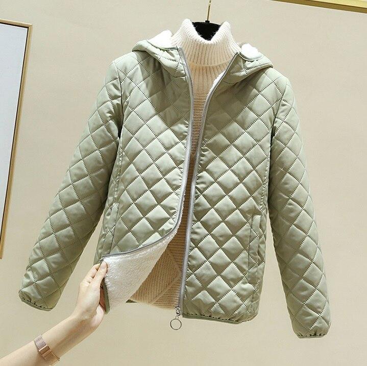 Модное женское хлопковое пальто, новые зимние куртки, утепленная теплая куртка с коротким капюшоном, парки, парка, верхняя одежда