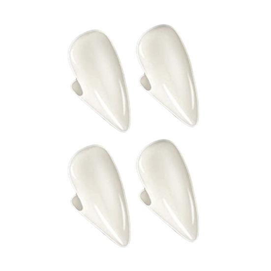 Яркие протезы на Хэллоуин выделяются реалистичными зубами. Сложная имитация протеза широкого применения.