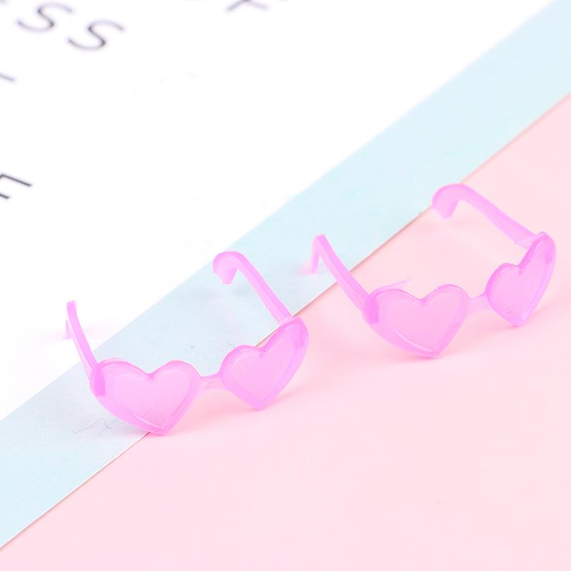 10 шт. Аксессуары для кукол Мини-пластиковые очки-сердечки для кукол 1/6 Кукольный домик Детская игрушка Очки для вечеринки