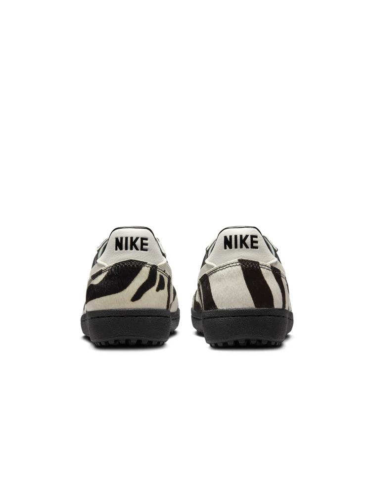 Nike Women's Winter Retro Football Low-Top Sneakers - NIKE FIELD GENERAL IM5768