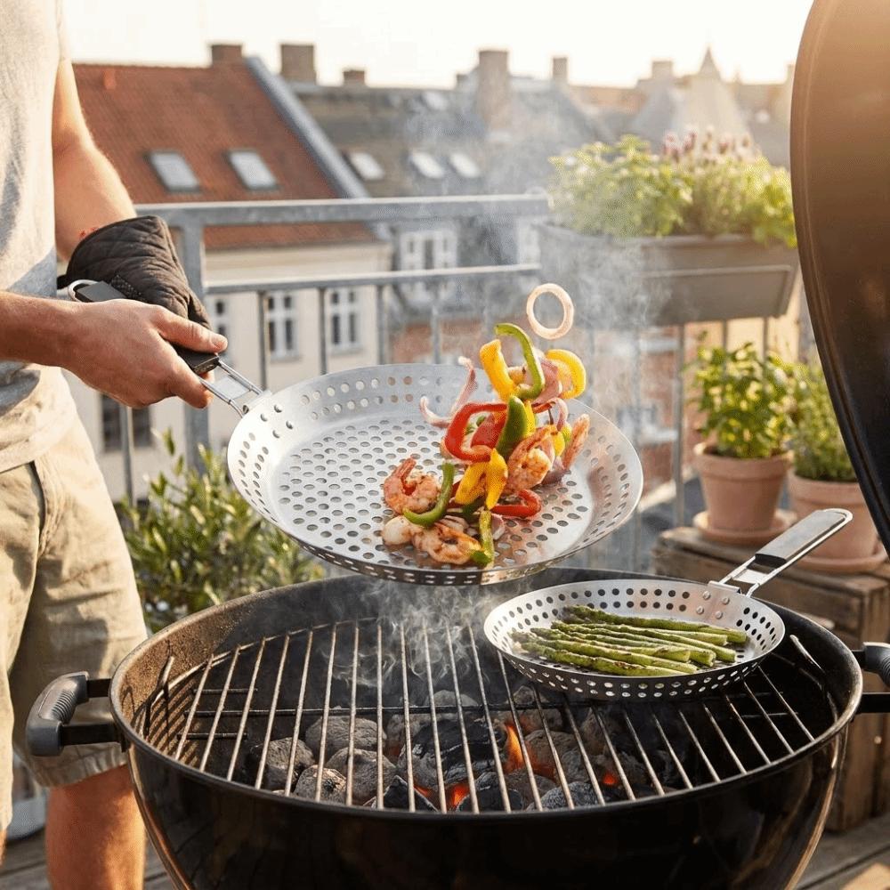 Circular BBQ Plate Folding Wood Handle Grill Fry Pan Portable Barbecue Tray  Outdoor Barbecue