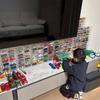 Акриловый прозрачный стеллаж-витрина для машинок Hot Wheels, штабелируемый, с отделениями, пылезащитный, декор для рабочего стола для коллекционеров машинок