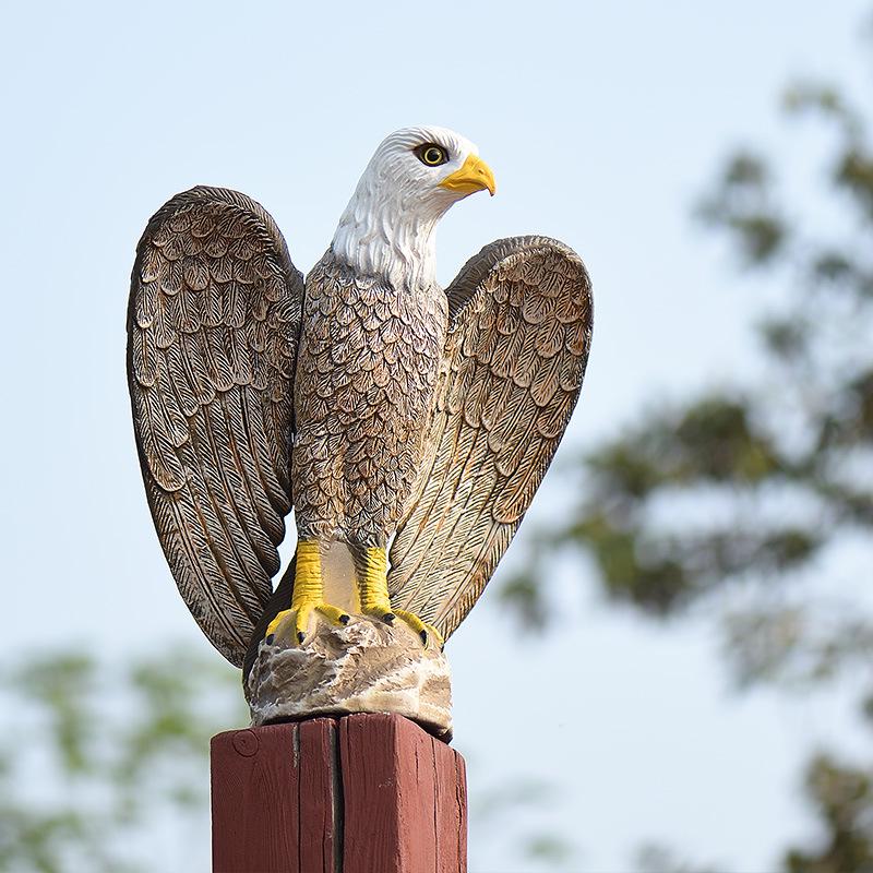 Children's Educational Eagle and Goshawk Animal Model Toy Set