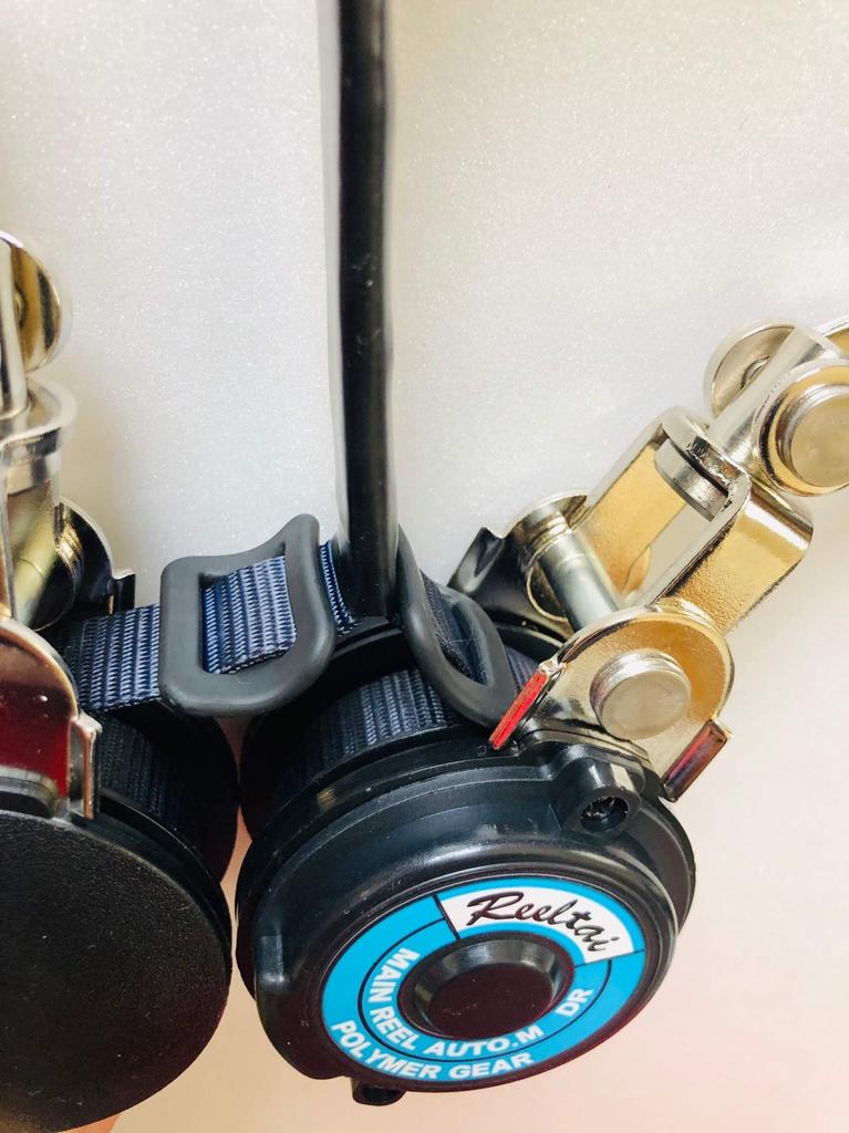 Polymer Gear New Standard Polymer Reel Double Lanyard for Full Body Safety Harnesses with Entanglement Fall Arrest Includes One Pair of Gloves