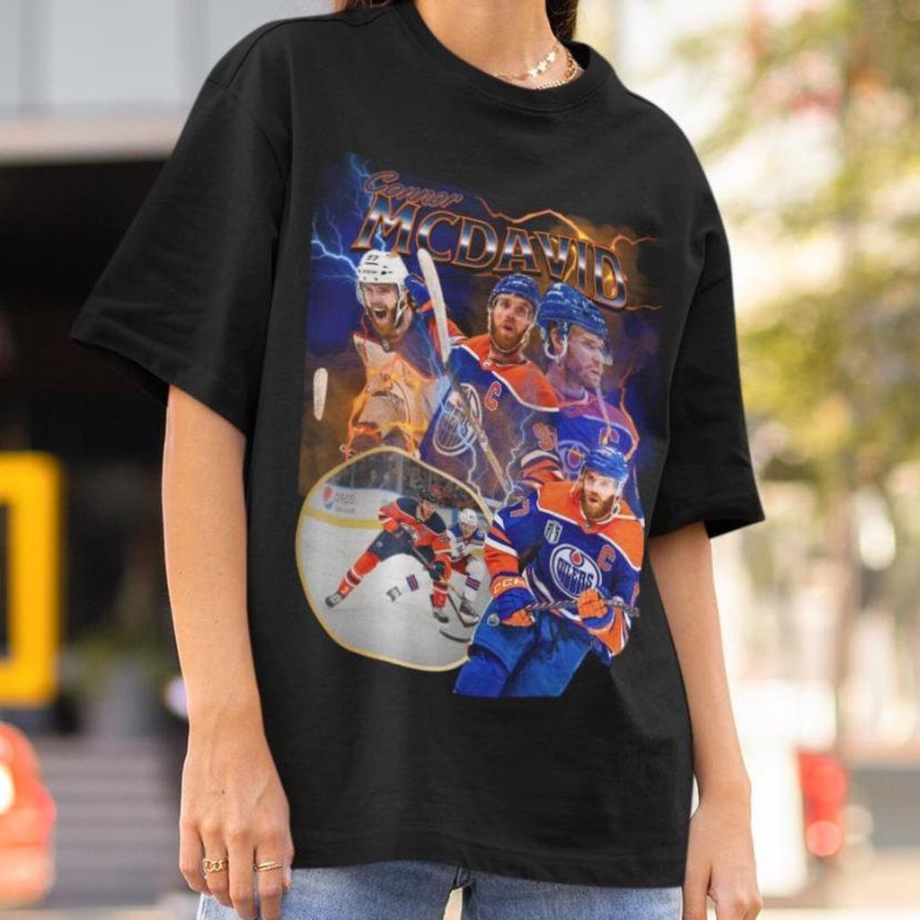 Connor McDavid NHL Shirt Vintage 90s Edmonton Oilers NHL Hockey Design Retro Bootleg Gift Classic Graphic Tee Unisex T-Shirt Limited Edition
