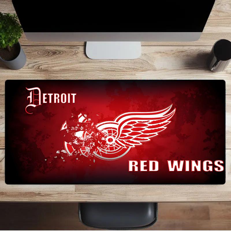 Red Wings Mouse Pad, Rubber Base, Mouse Pad for Gamers and Office Use, Gaming Desk , Easy To Clean Mat Office Fan Gifts