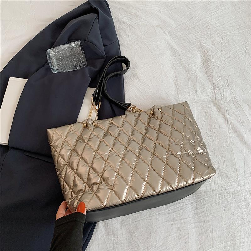 Stylish And Trendy 2024 Summer New Large Capacity Casual Crossbody Tote Bag For Women