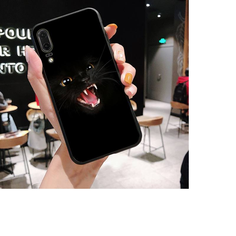 Black Cat Staring Eye On Phone Case For Huawei P30 Plus P8 Lite P9 Lite Back Coque for Psmart P20 Pro P10 Lite