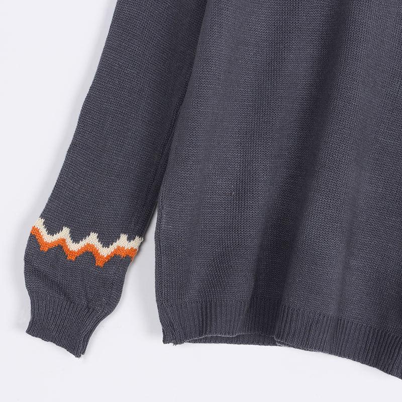 Женский свитер свободного покроя с высоким воротом в стиле пэчворк на осень и зиму