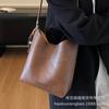 Underarm bag women's 2025 new trendy fashion high sense retro versatile shoulder bag commuter messenger bucket bag