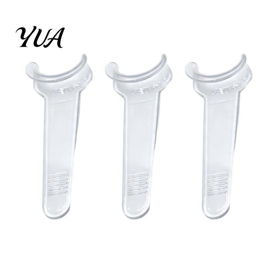 Cat Teeth Cleaning Tool Pet Tooth Brushing Helper, Clear Aid, Reusable Oral Care Dental Routine Holds The Lip Aside for Dogs And Cats,