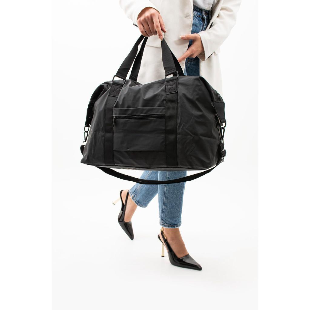 Water Resistant Unisex Black Cross Strap Travel And Sports Bag Suitable For Suitcase