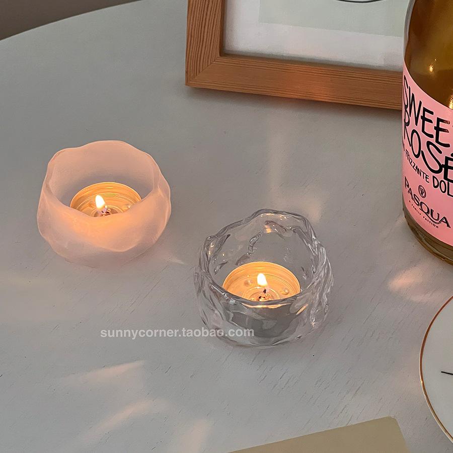 Подсвечник из неровного стекла в европейском стиле для романтической атмосферы – Идеальный декор для гостиной или обеденного стола