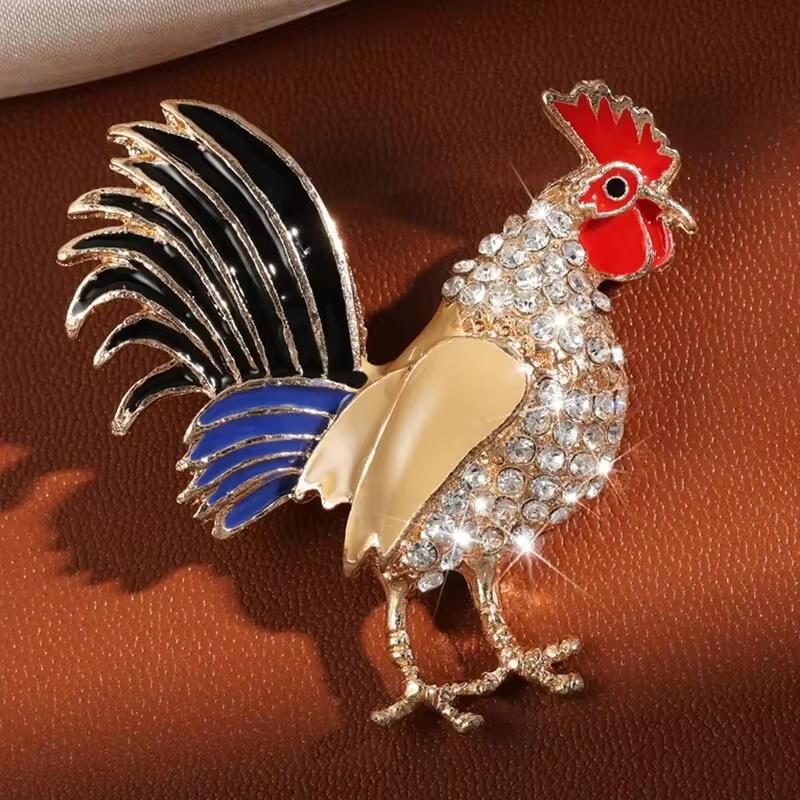 Manufacturer direct sales personalized retro rooster brooch animal cartoon brooch wholesale versatile clothing brooch
