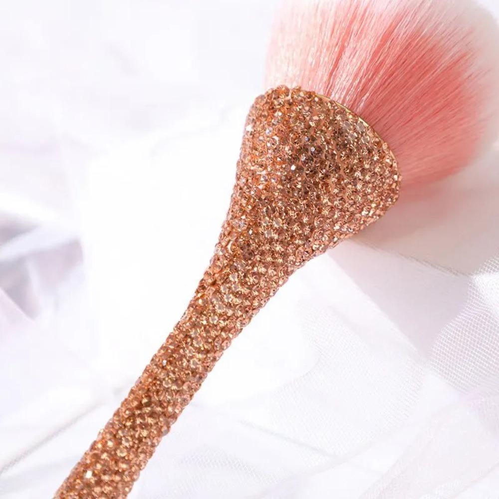 Кисть для макияжа с алмазной ручкой из искусственного волокна, профессиональная кисть для румян с алмазной инкрустацией